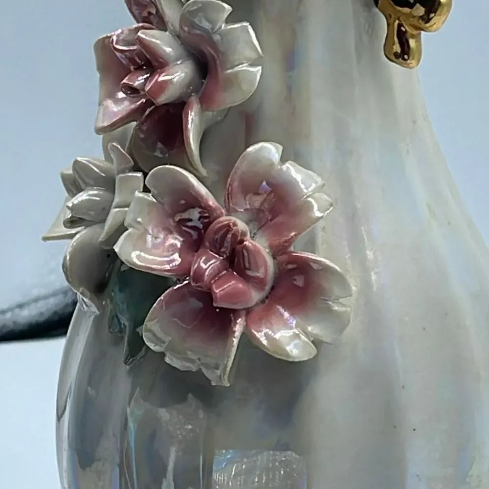 Vintage Vase iridescent Lusterware applied ceramic roses. - Picture 4 of 9